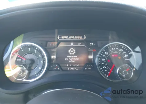 2021 Ram 1500 Lone Star 4X2 5'7 Box z USA, uszkodzony, nr VIN 1C6RREFT3MN690516